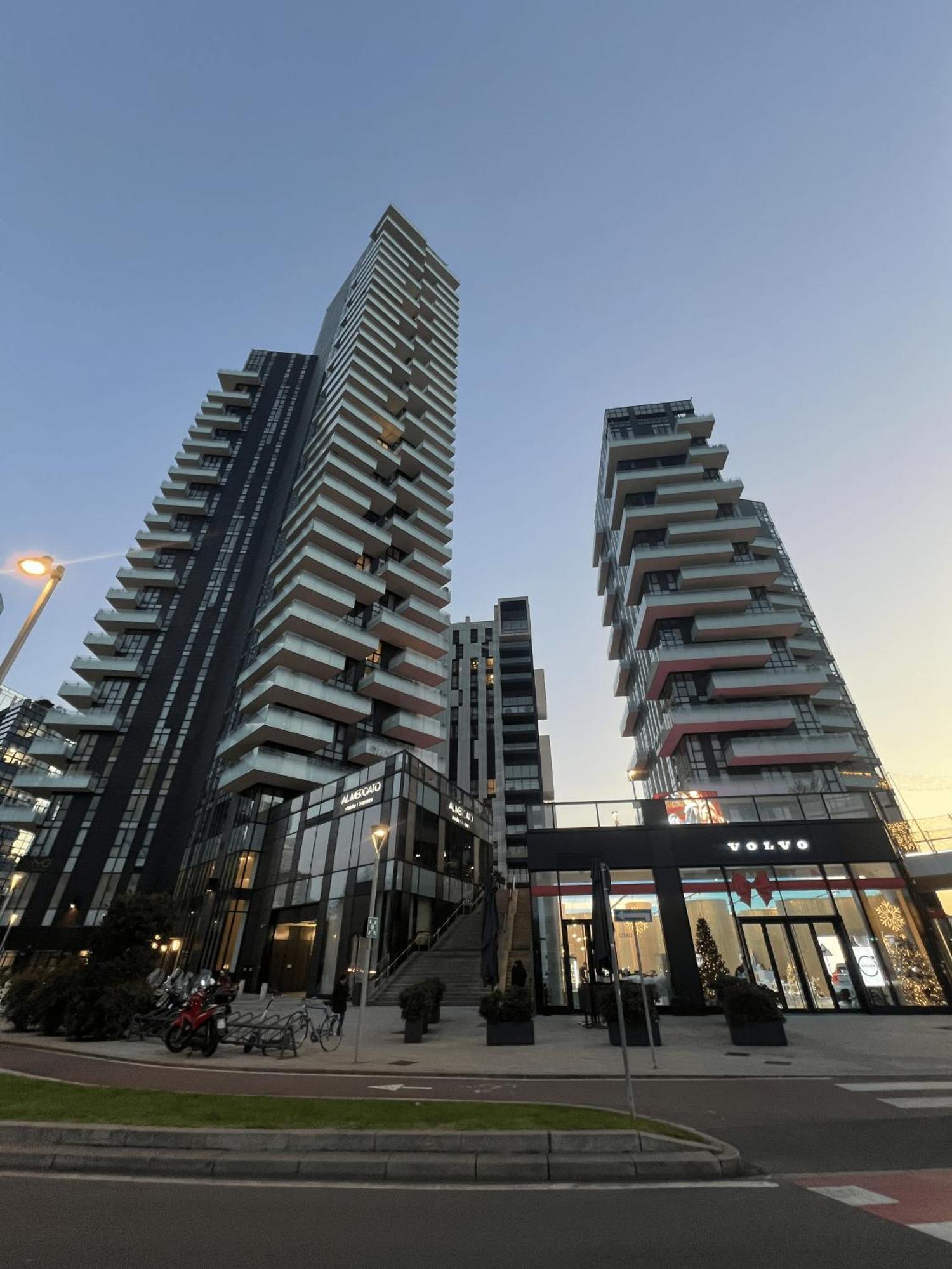 Skyline Solaria Milano Hotell Exteriör bild